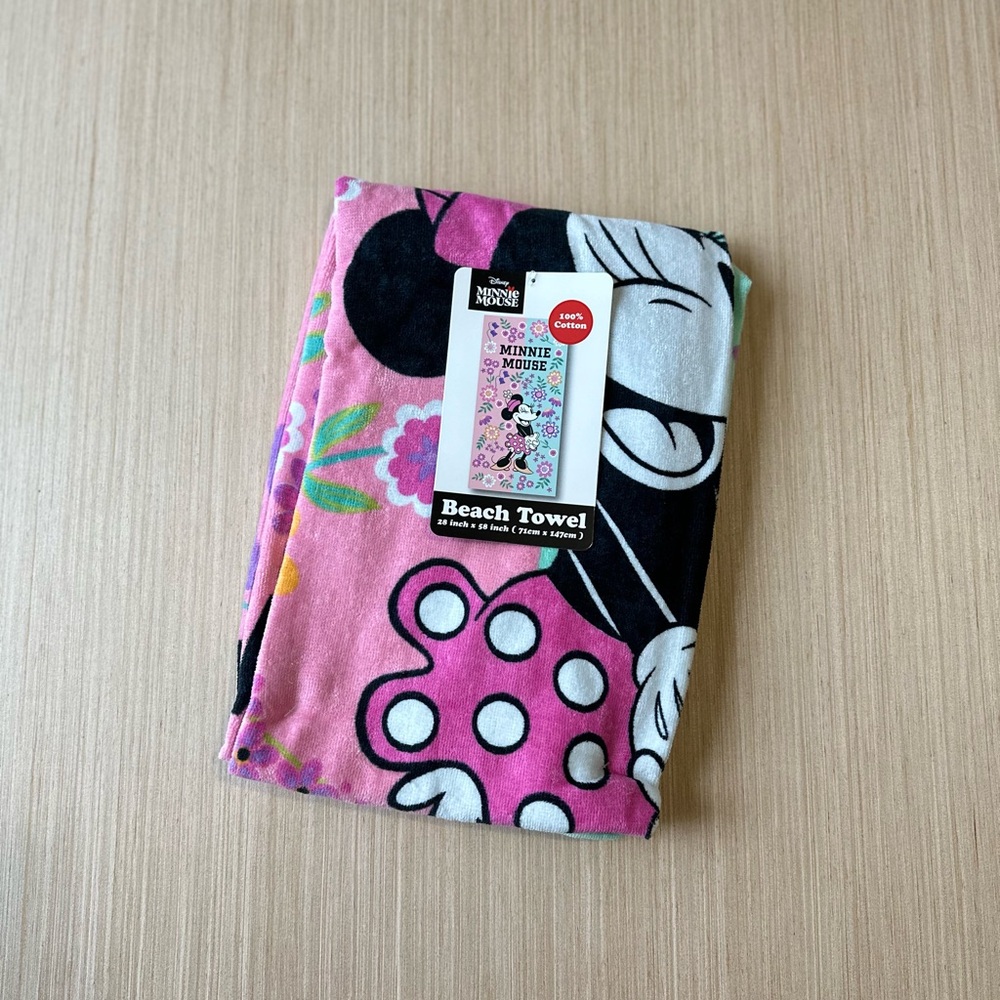 🆕 100% Cotton Minnie Mouse Towel